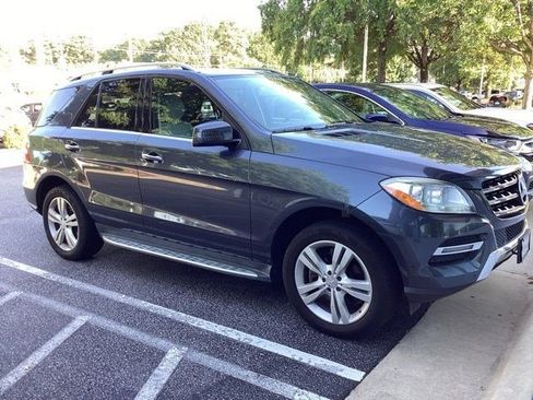 Used 2015 Mercedes-Benz ML 350 4MATIC image 2