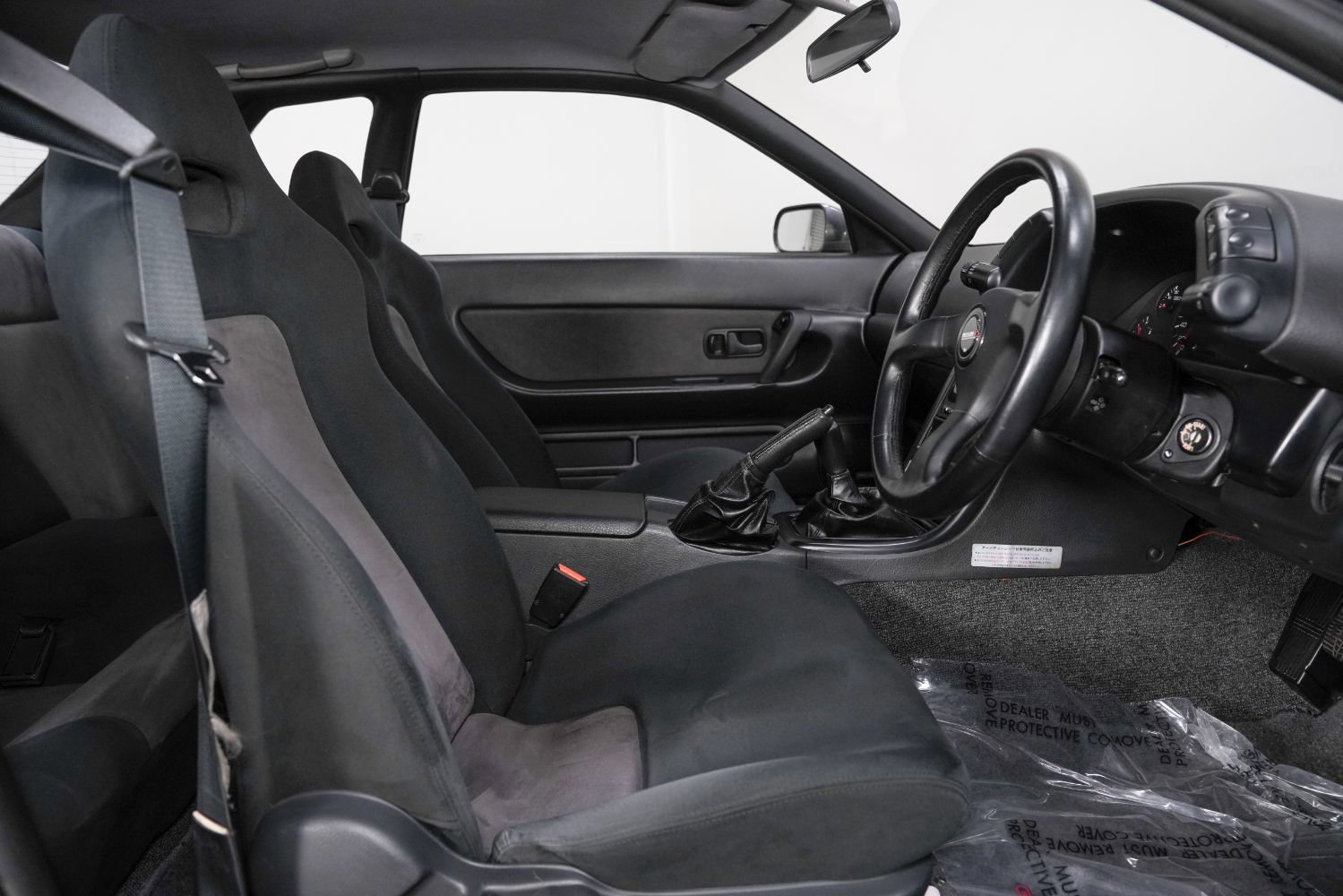 Used 1990 Nissan GT-R image 24