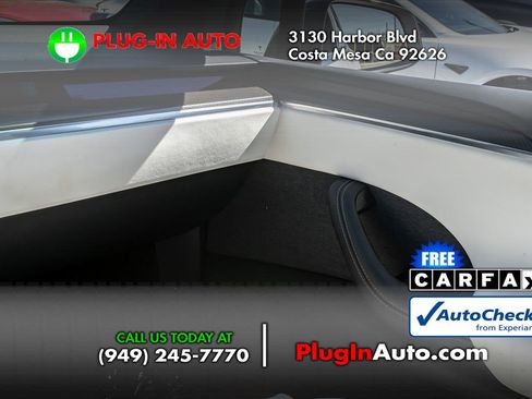 Used 2022 Tesla Model X Plaid AWD/4WD image 18