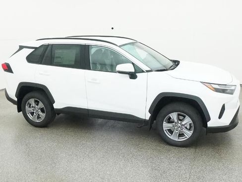 New 2025 Toyota RAV4 XLE image 12