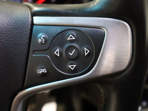 Used 2016 GMC Yukon XL SLT w/ Open Road Package image 40