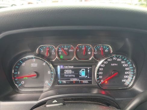 Used 2017 Chevrolet Silverado 1500 LT w/ Texas Edition RWD image 16