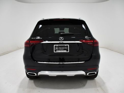 Certified 2025 Mercedes-Benz GLE 450e 4MATIC w/ Driver Assistance Package image 4