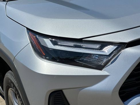 Certified 2025 Toyota RAV4 XLE AWD/4WD image 45