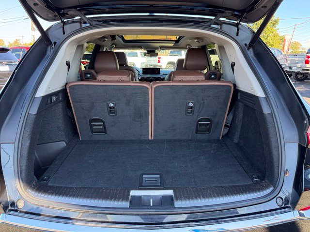 Used 2024 Acura MDX w/ Advance Package AWD/4WD image 12