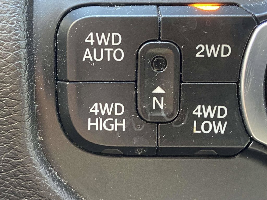 Used 2019 RAM 1500 Big Horn AWD/4WD image 30