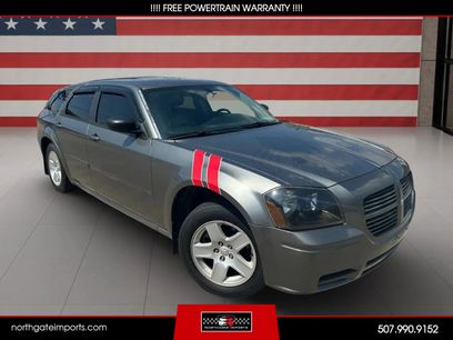 Used 2005 Dodge Magnum SE