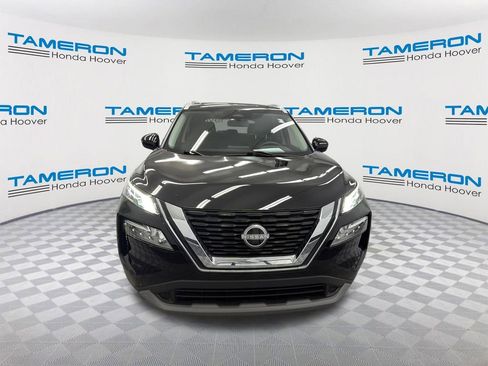 Used 2023 Nissan Rogue SV w/ SV Premium B Package image 8