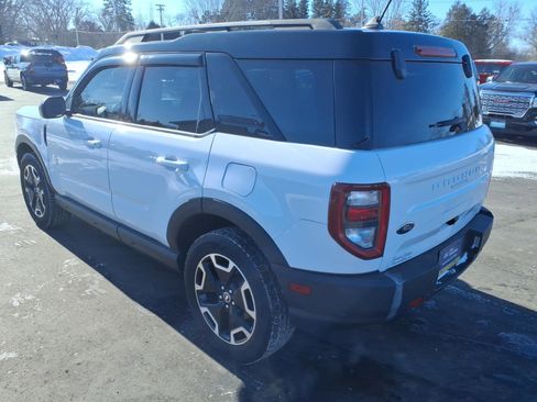 Certified 2021 Ford Bronco Sport Outer Banks w/ Outer Banks Package (96D) image 3