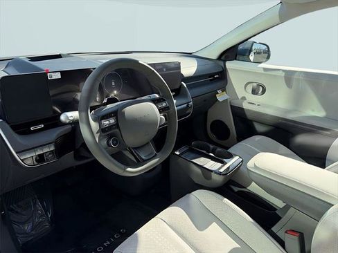 New 2026 Hyundai Ioniq 5 Limited image 16