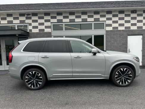 Used 2026 Volvo XC90 B6 Ultra AWD/4WD image 8