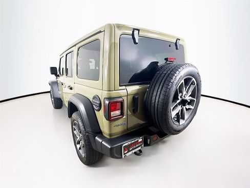 Used 2025 Jeep Wrangler Unlimited Sport S 4xe AWD/4WD image 25