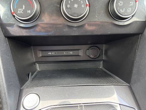 Used 2024 Volkswagen Tiguan S AWD/4WD image 29