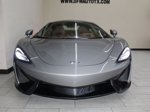 Used 2017 McLaren 570S Coupe image 2