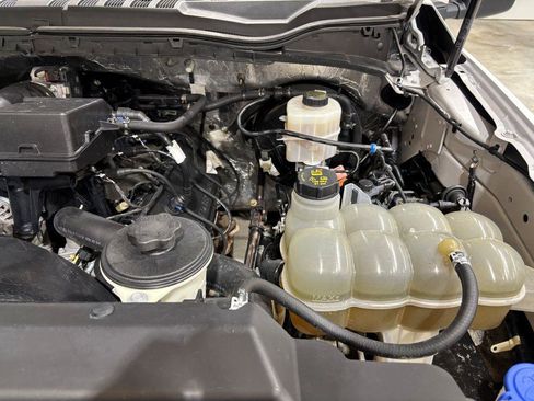 Used 2020 Ford F250 XL w/ Power Equipment Group image 25