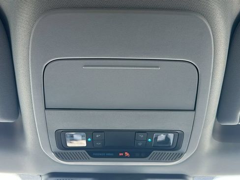Used 2025 Ford F150 XLT w/ Equipment Group 301A Standard RWD image 29