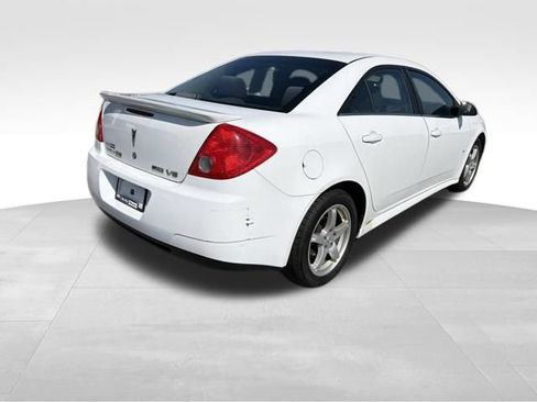 Used 2009 Pontiac G6 Sedan w/ Sport Package 2 FWD image 10