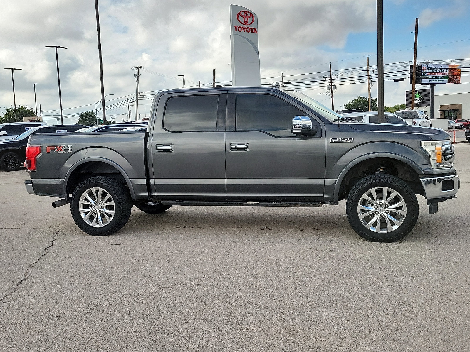 Used 2018 Ford F150 Lariat AWD/4WD image 5