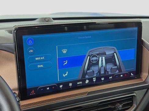 Used 2025 Ford Bronco Sport Outer Banks w/ Outer Banks Tech Package+ image 38