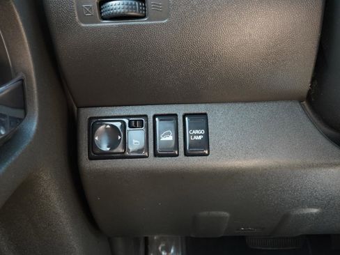 Used 2019 Nissan Frontier PRO-4X w/ Pro-4x Luxury Package AWD/4WD image 23