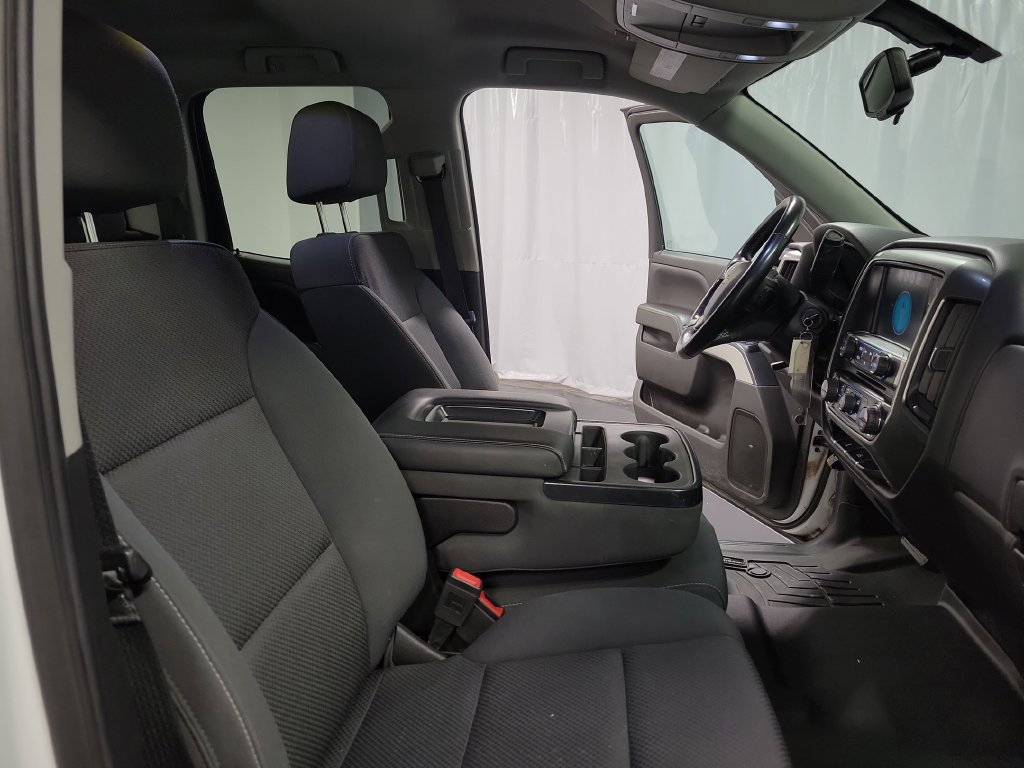 Used 2019 Chevrolet Silverado 1500 LT w/ All Star Edition AWD/4WD image 30