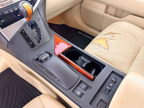 Used 2011 Lexus RX 350 2WD w/ Premium Pkg image 17