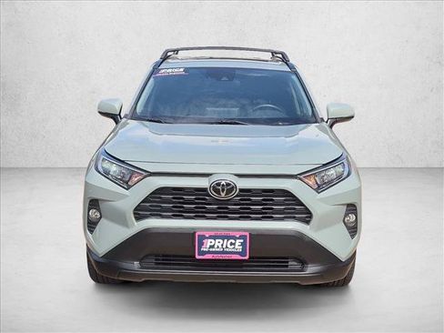 Used 2021 Toyota RAV4 XLE Premium AWD/4WD image 2