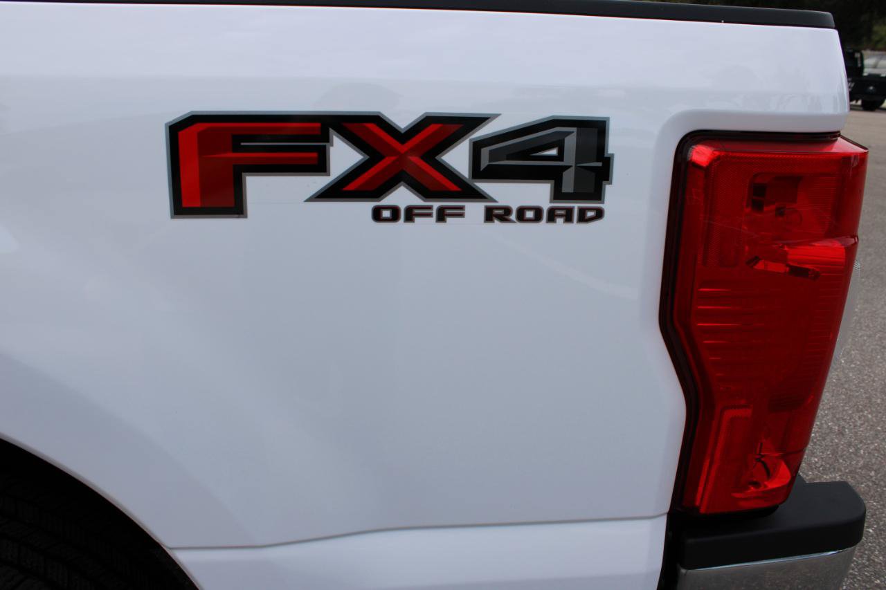 Used 2022 Ford F250 XL w/ STX Appearance Package AWD/4WD image 5