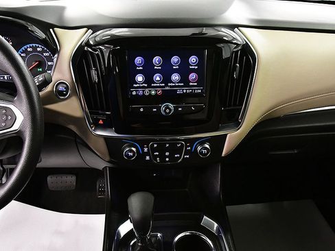 Used 2023 Chevrolet Traverse LS w/ Midnight/Sport Edition image 21