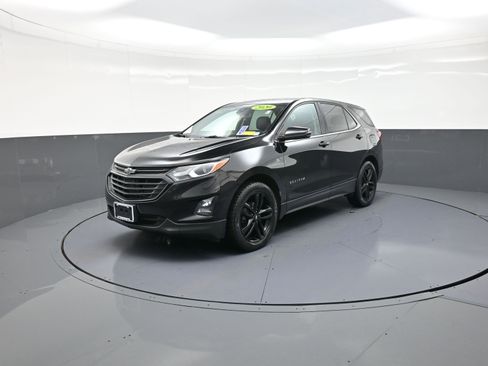 Used 2020 Chevrolet Equinox LT w/ Midnight Edition image 7