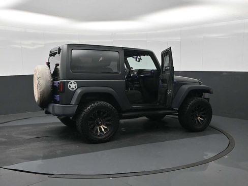 Used 2017 Jeep Wrangler Sport w/ Quick Order Package 24S AWD/4WD image 28
