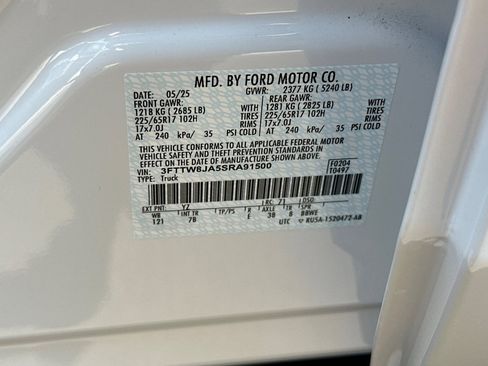 New 2025 Ford Maverick XLT w/ XLT Luxury Package image 27