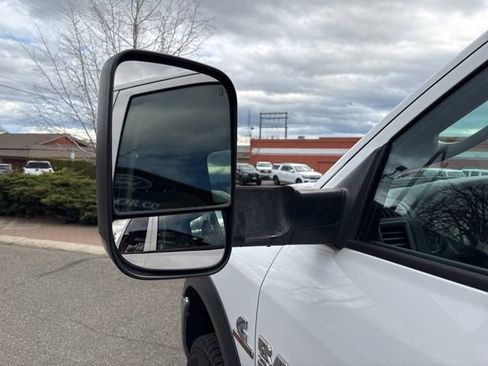 Used 2018 RAM 2500 Tradesman w/ Chrome Appearance Group image 16