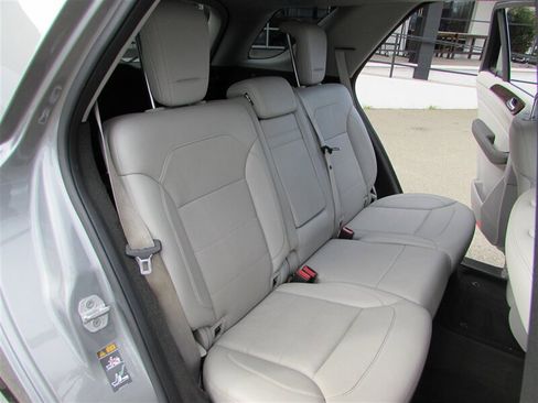 Used 2013 Mercedes-Benz ML 350 4MATIC image 40