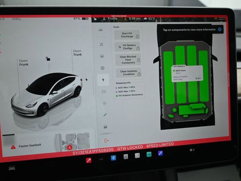 Used 2023 Tesla Model 3 Standard Range image 14