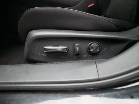 Used 2023 Honda Accord EX image 33