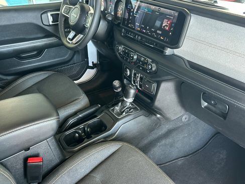 Certified 2024 Jeep Wrangler Sahara image 16