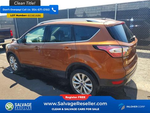 Used 2017 Ford Escape Titanium FWD image 3