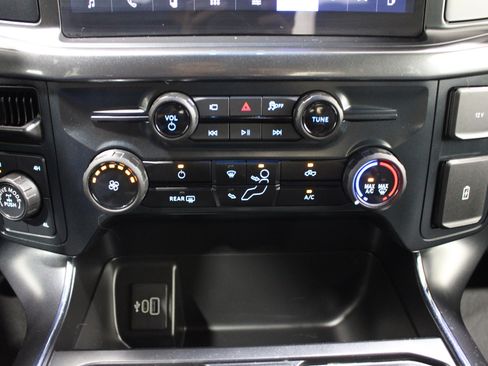 Used 2025 Ford F150 STX AWD/4WD image 17