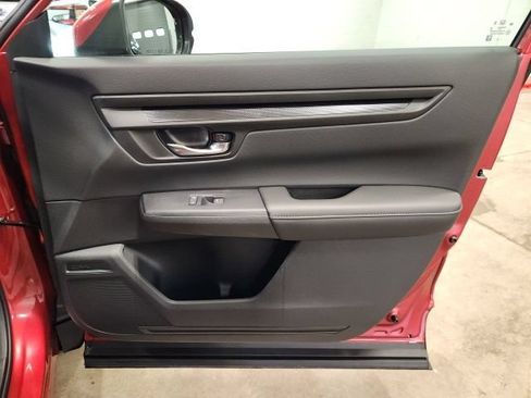 Used 2025 Honda CR-V EX image 32