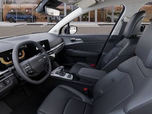 Certified 2026 Kia Sportage EX AWD/4WD image 17