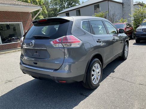 Used 2016 Nissan Rogue S AWD/4WD image 5