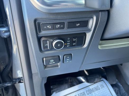 Used 2024 Ford F150 Lariat w/ Tow/Haul Package image 15