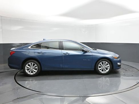Used 2024 Chevrolet Malibu LT FWD image 11