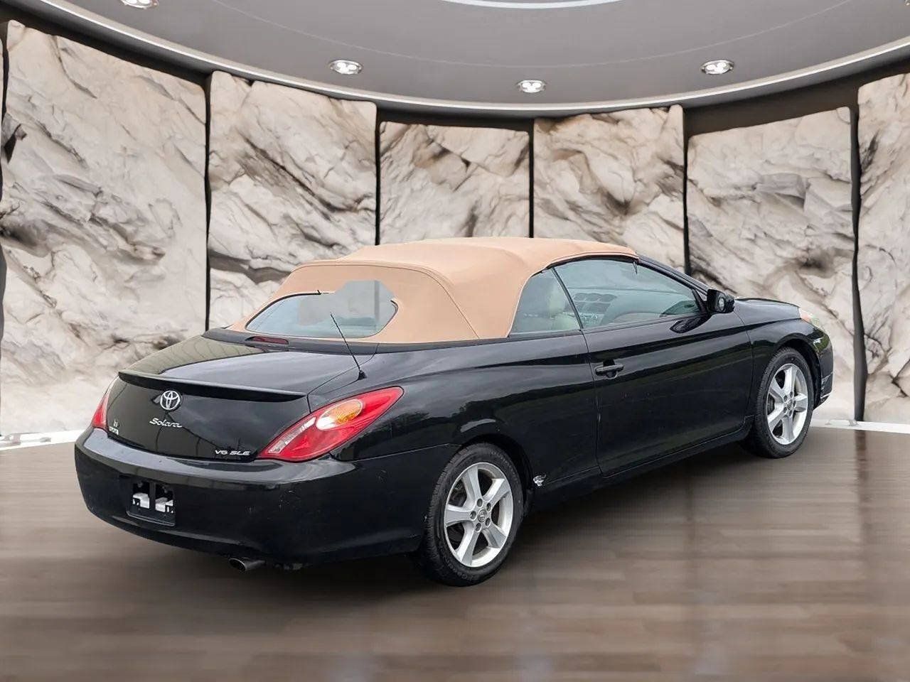 Used 2006 Toyota Solara SE FWD image 13