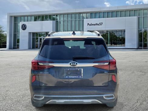 Used 2021 Kia Seltos EX AWD/4WD image 5