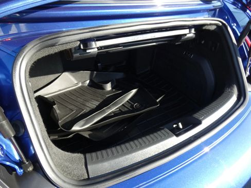 Used 2014 Volkswagen Beetle R-Line image 74