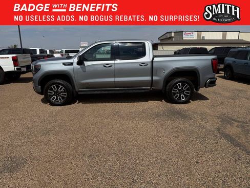 Used 2023 GMC Sierra 1500 AT4 w/ AT4 Premium Package AWD/4WD image 14