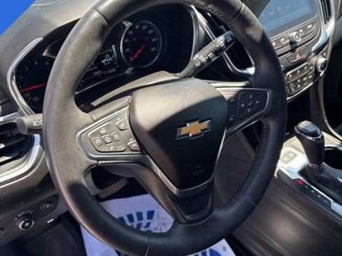 Used 2018 Chevrolet Equinox Premier w/ Premier True North Edition AWD/4WD image 16