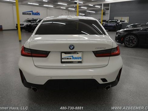 Used 2023 BMW 330e w/ M Sport Package image 10